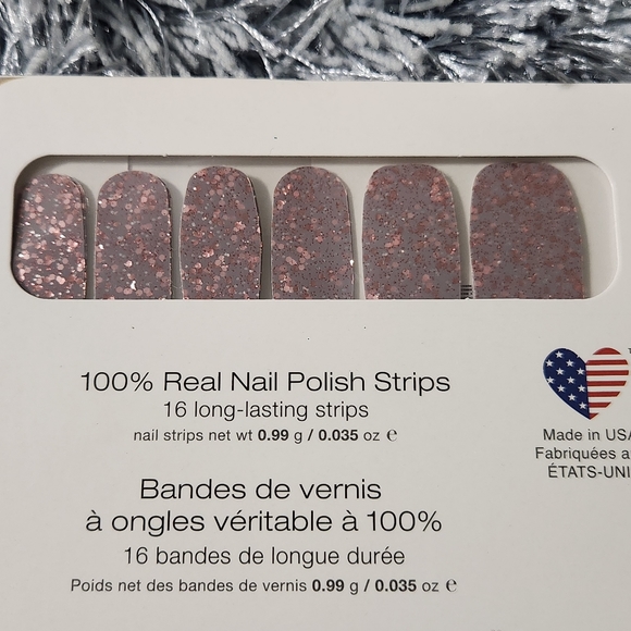 Color Street Gray with Pink Glitter Capitol Hill Nail Strips - Picture 2 of 5